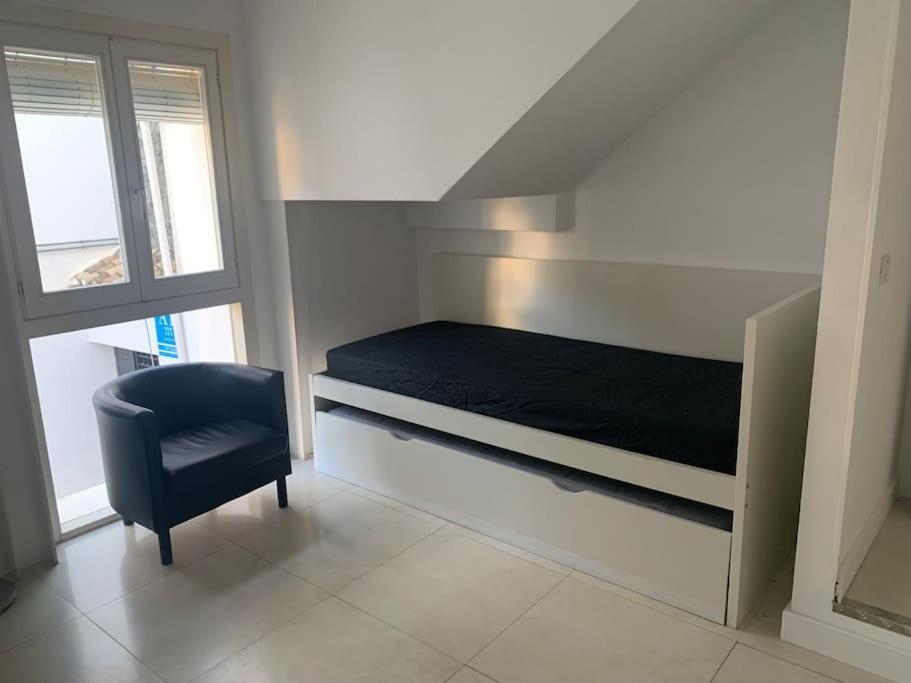 Ferienwohnung Spacious Loft / Literally At The Foot Of Alhambra Granada Exterior foto